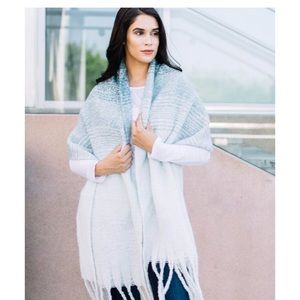 Mersea Cozy Wrap